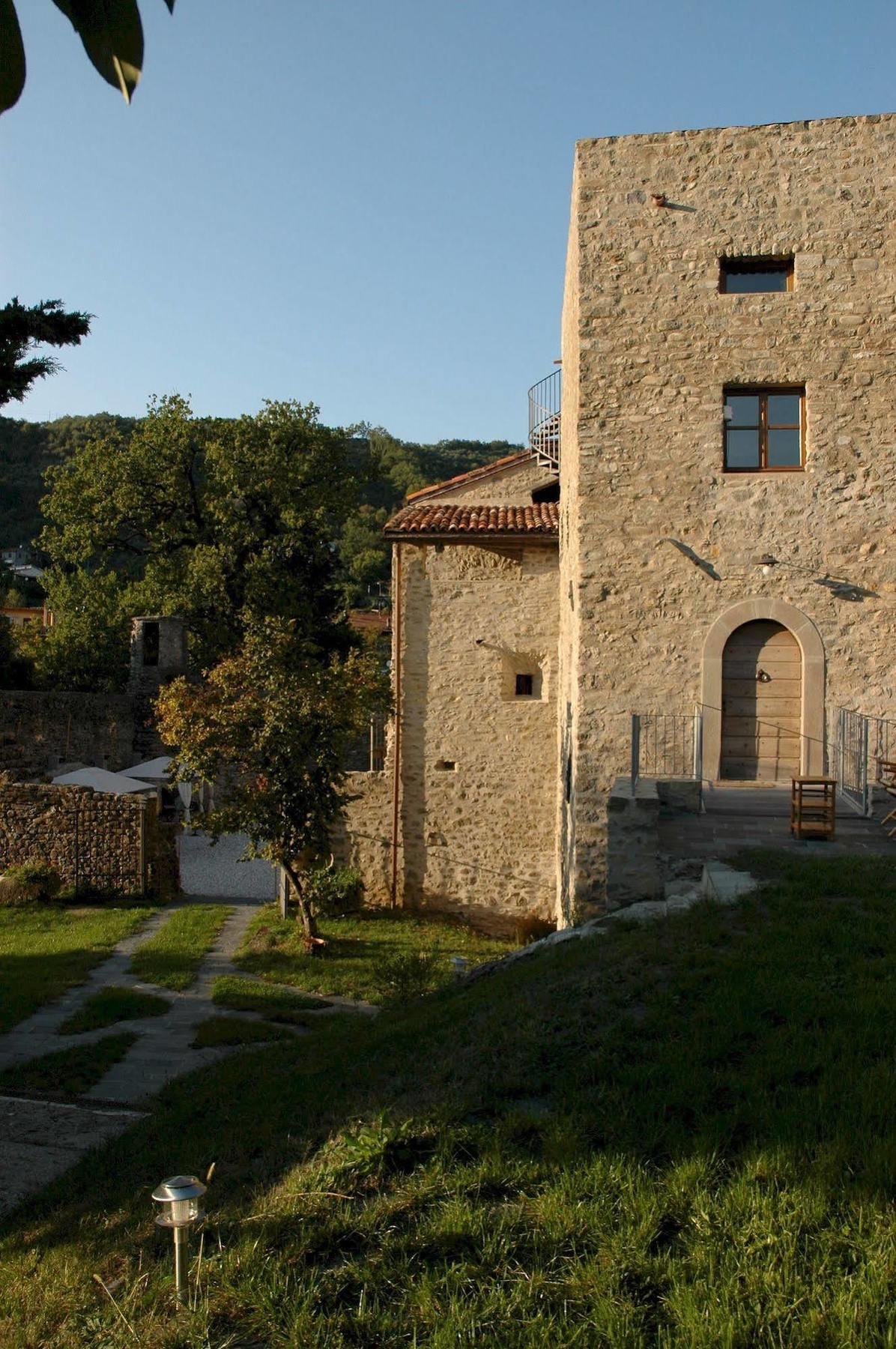 Licciana Nardi Agriturismo Casteldelpiano المظهر الخارجي الصورة